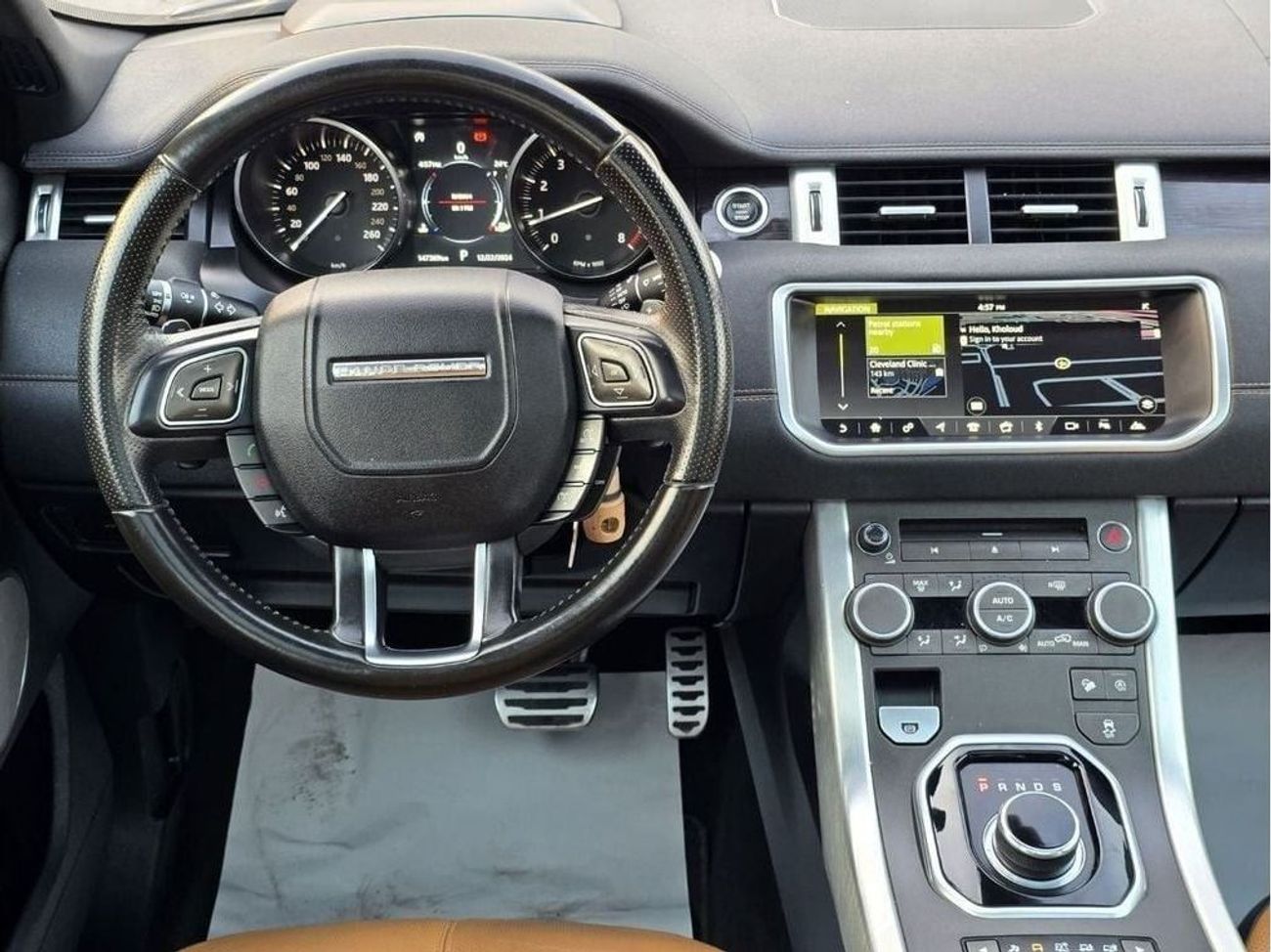 لاند روفر رانج روفر إيفوك P200 R-Dynamic 2.0L RANGE ROVER EVOQUE R-DYNAMIC 2018 GCC ORGINAL PAINT // ACCIDENT FREE // PERFECT