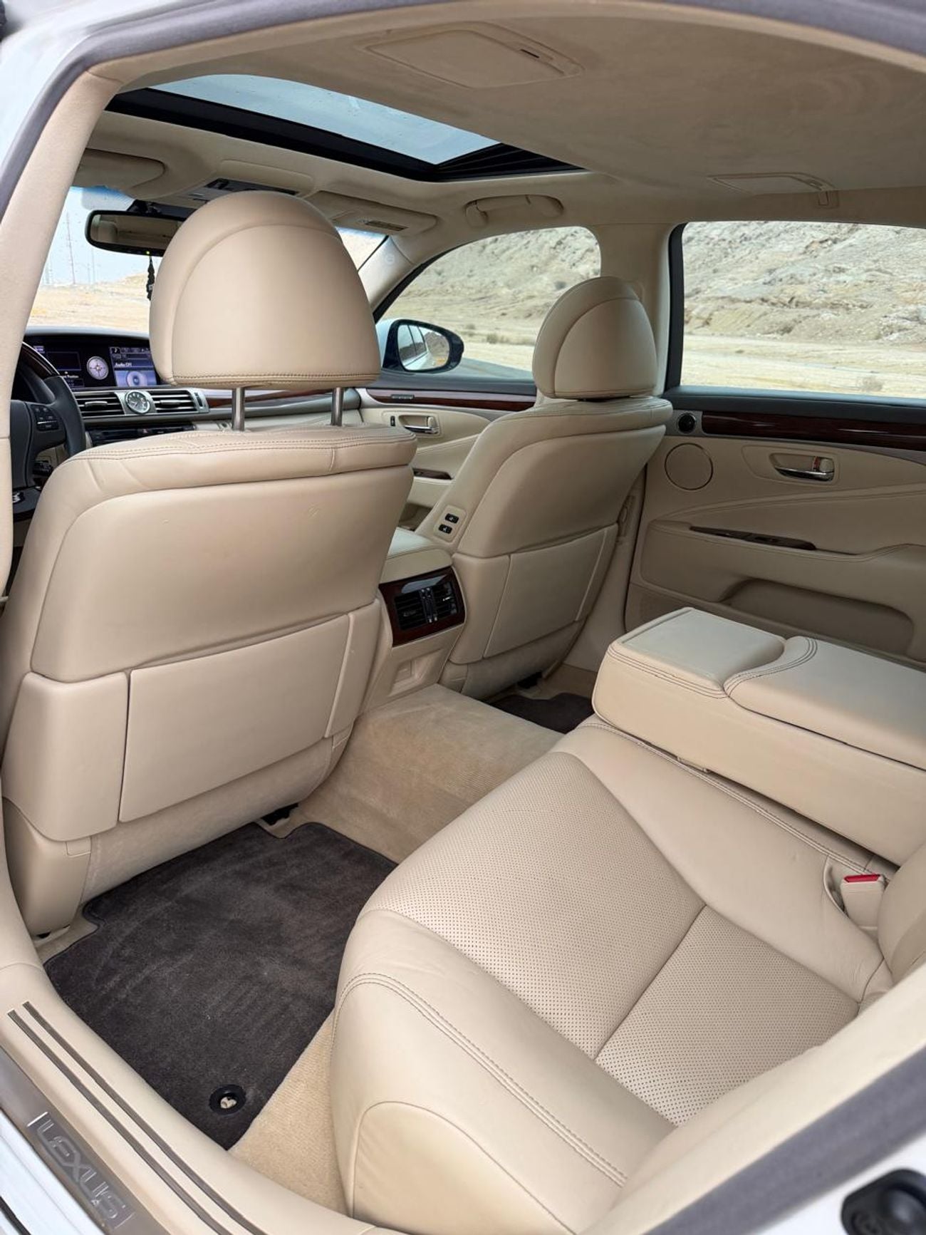 لكزس LS 460 LS 460