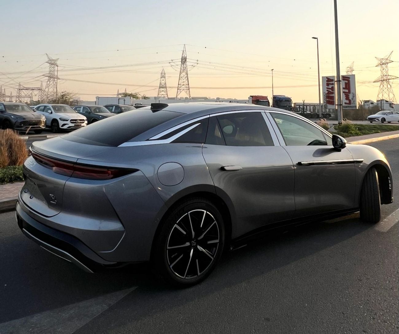 BYD HAN BYD HAN L EV 701KM Premium | Laser Radar |