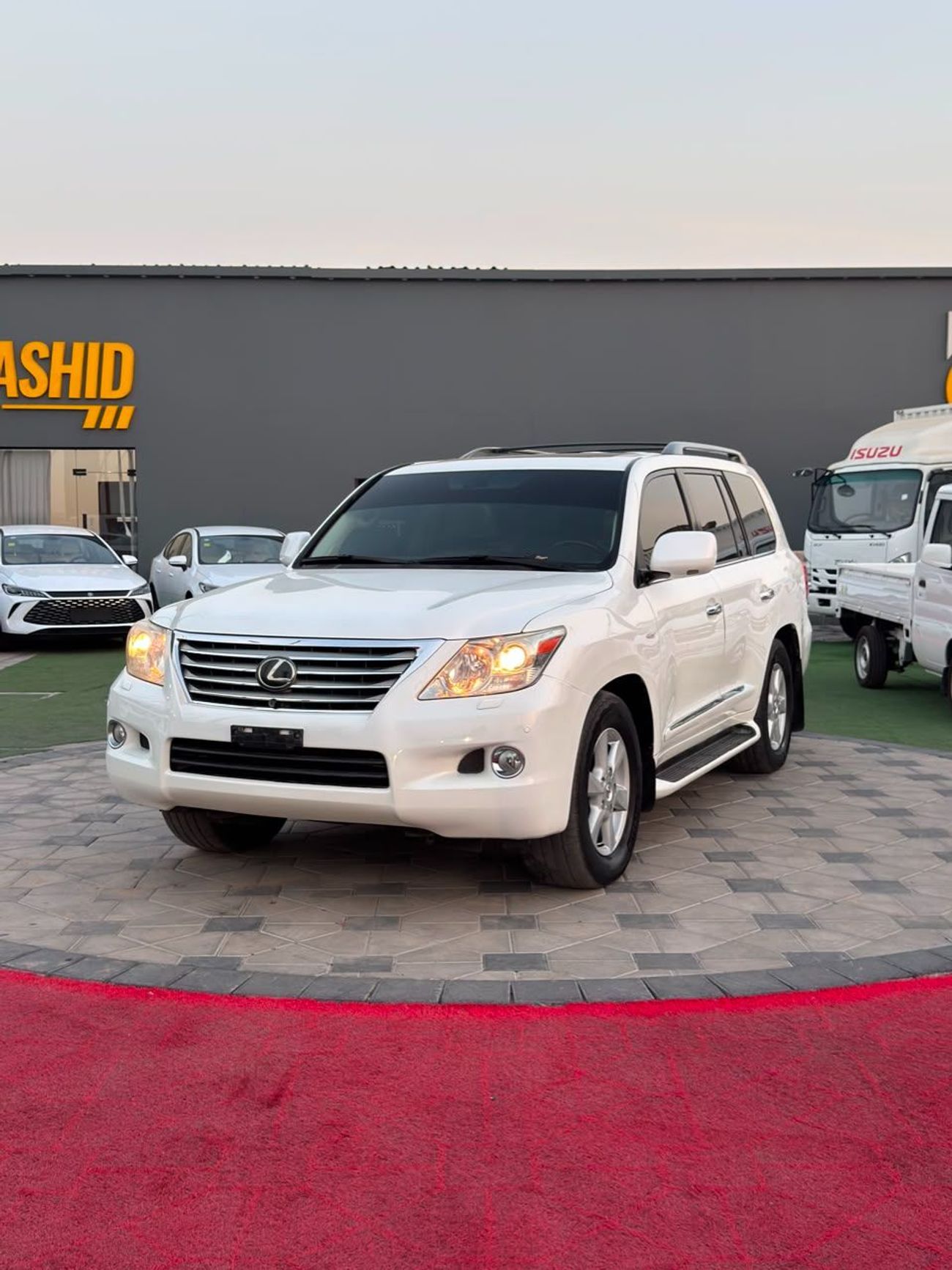 لكزس LX 570 TOP