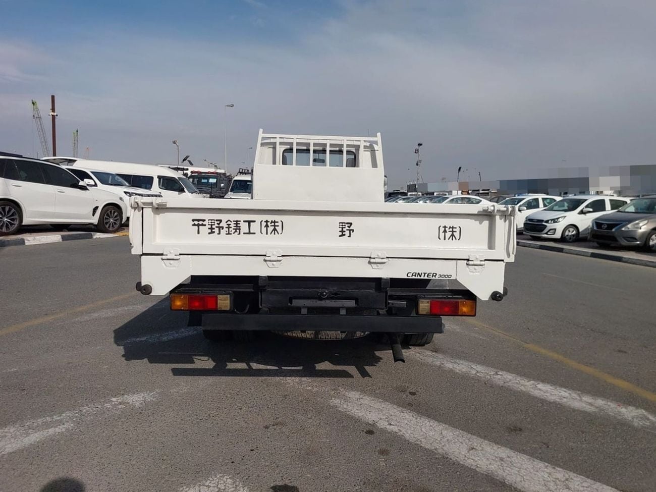 Mitsubishi Fuso Canter MITSUBISHI CANTER TRUCK RHD 1992 MODEL 4.2 L DIESEL MANUAL(PM81640)