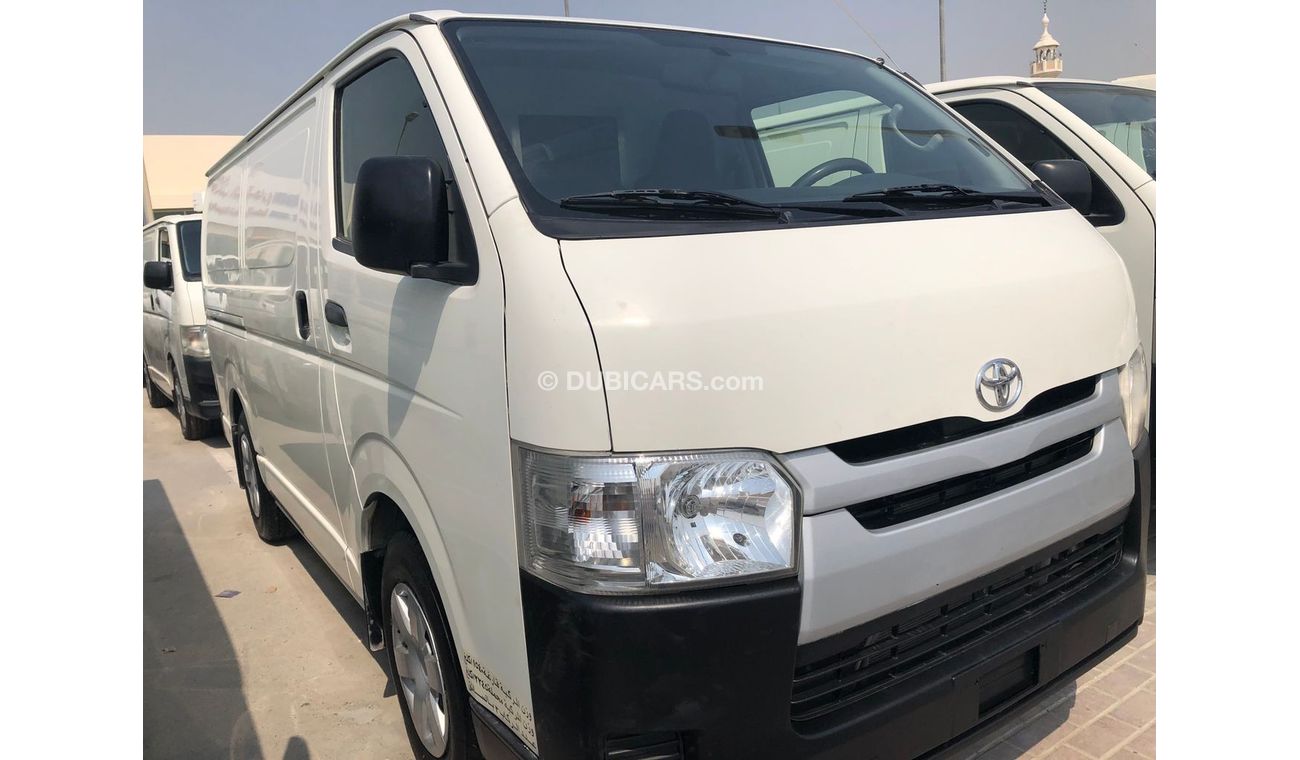 Toyota Hiace 2015. Free of accident
