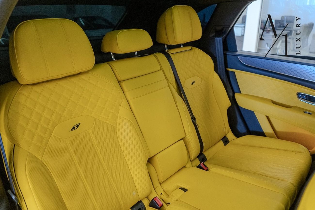 Bentley Bentayga 2022 Bentley Bentayga S, With Full Service History, Excellent Condition, GCC Spec