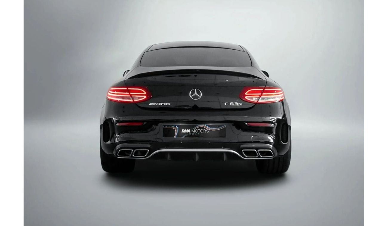 Mercedes-Benz C 63S AMG Std 4.0L Coupe