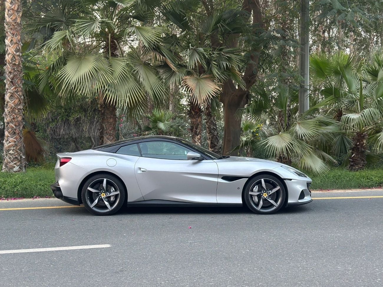 Ferrari Portofino 2022 Ferrari Portofino M | European Specs | 3.9L V8 Twin-Turbo | 612 HP | Hard Top | 18,000 KM | Per