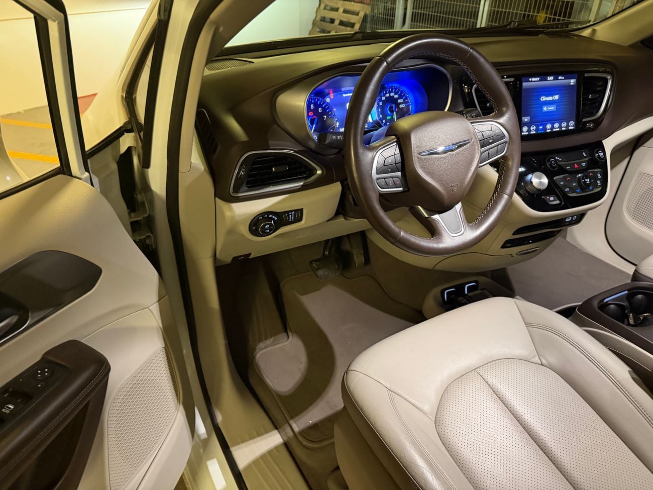 Chrysler Pacifica TOURING L PLUS