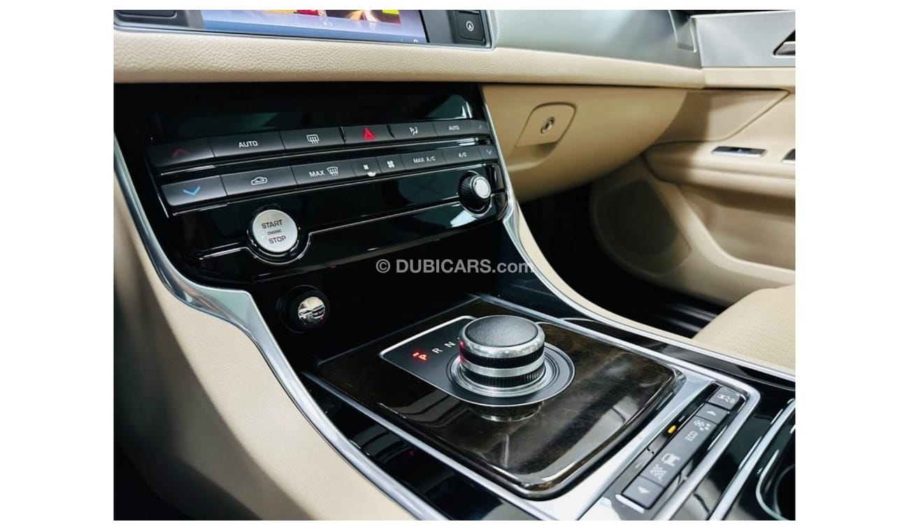 Jaguar XF Prestige GCC .. FSH .. Perfect Condition .. Top Range ..
