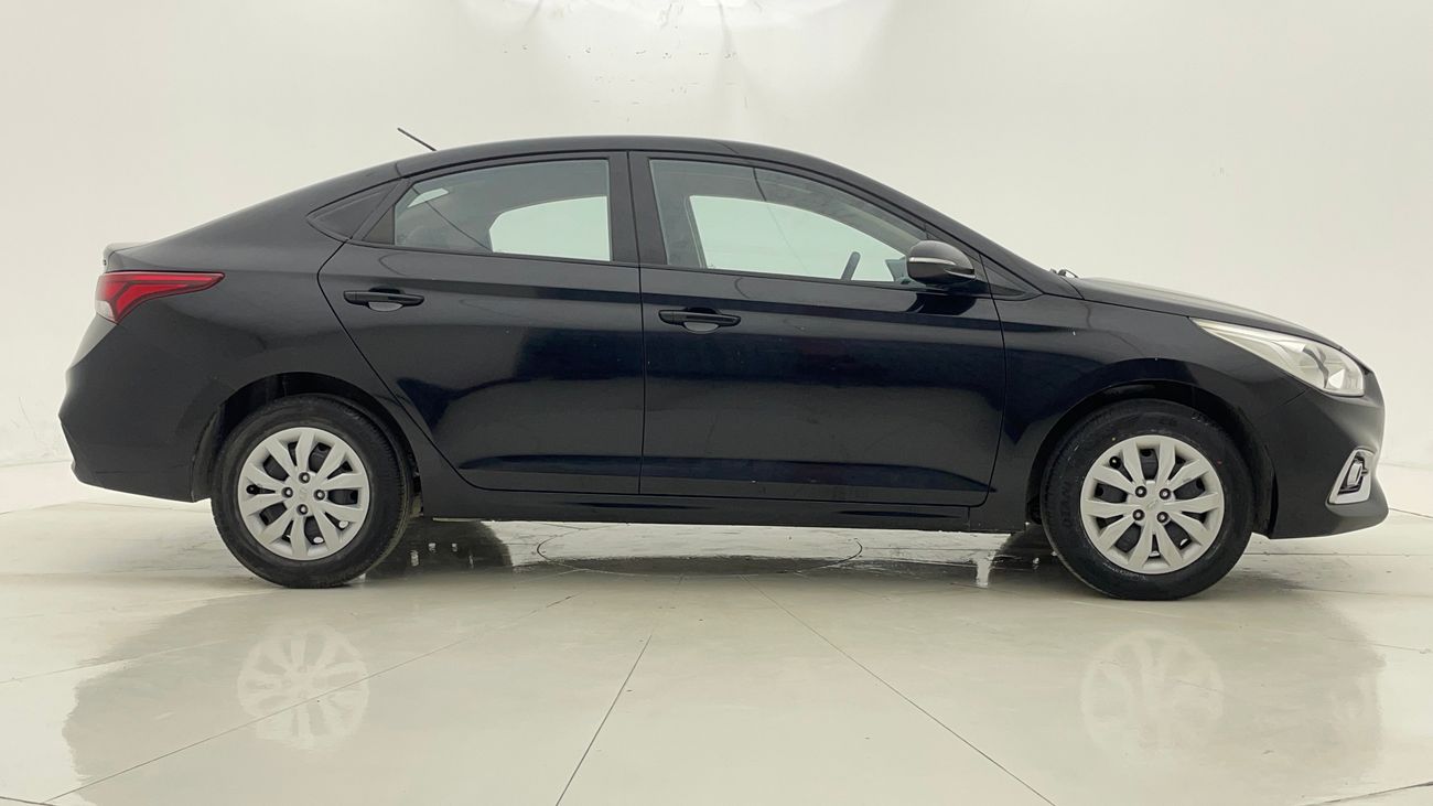 هيونداي أكسنت GL 1.6 | بدون دفعة مقدمة | اختبار القيادة في المنزل