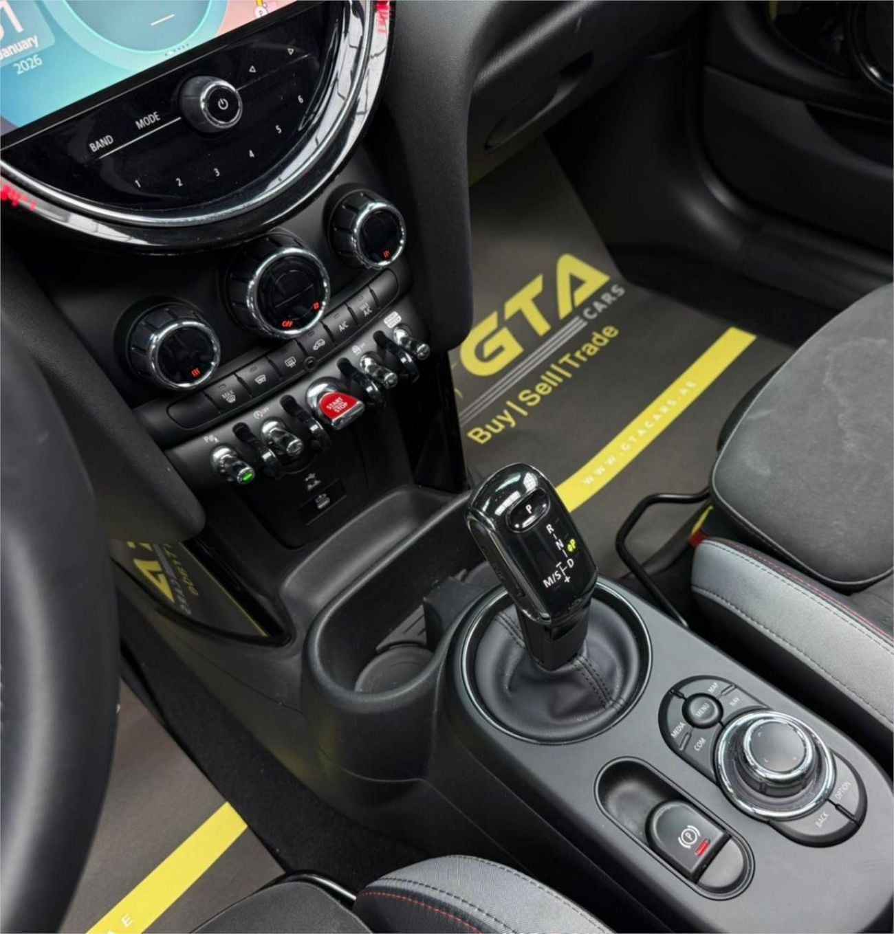 ميني كوبر إس 2023 MINI Cooper S (JCW Kit) ,Mini Warranty+Full Service History, GCC