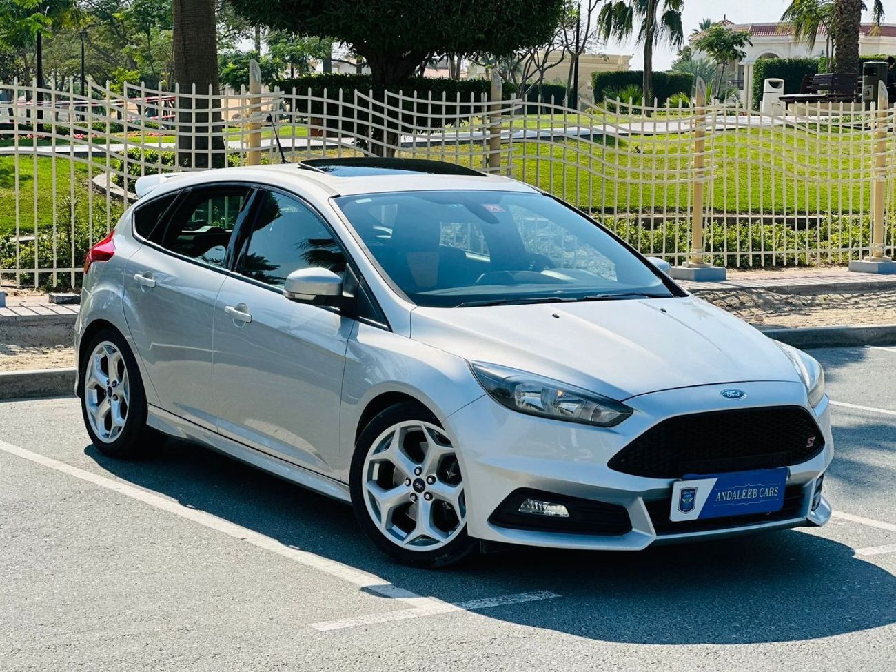 Ford Focus AED 860PM | FULL AGENCY MAINTAINED | FORD FOCUS ST | FULL OPTION | | 0 DP | GCC | MINT CONDITION