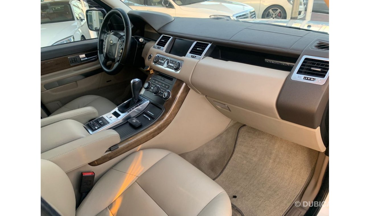 لاند روفر رانج روفر إتش أس إي Range Rover_Gcc_2013_Excellent_Condition _Full option