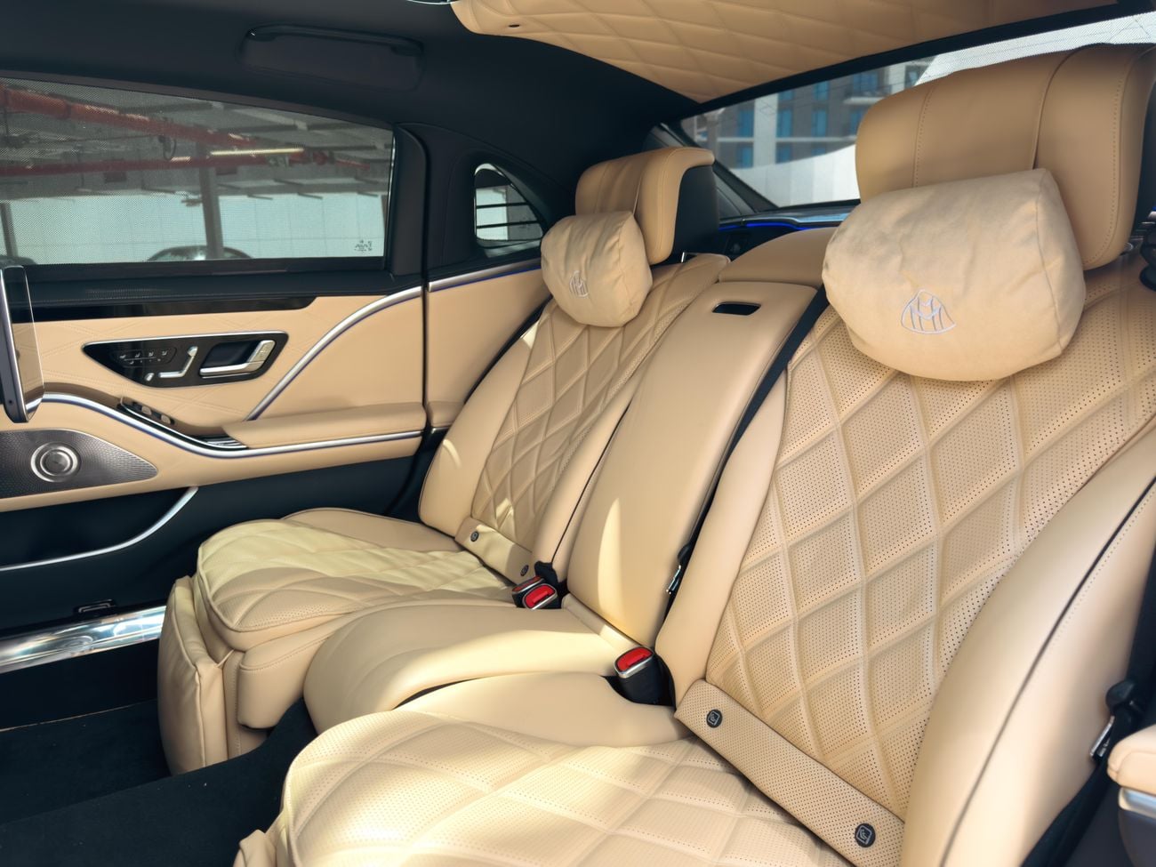 Mercedes Maybach S680 Maybach