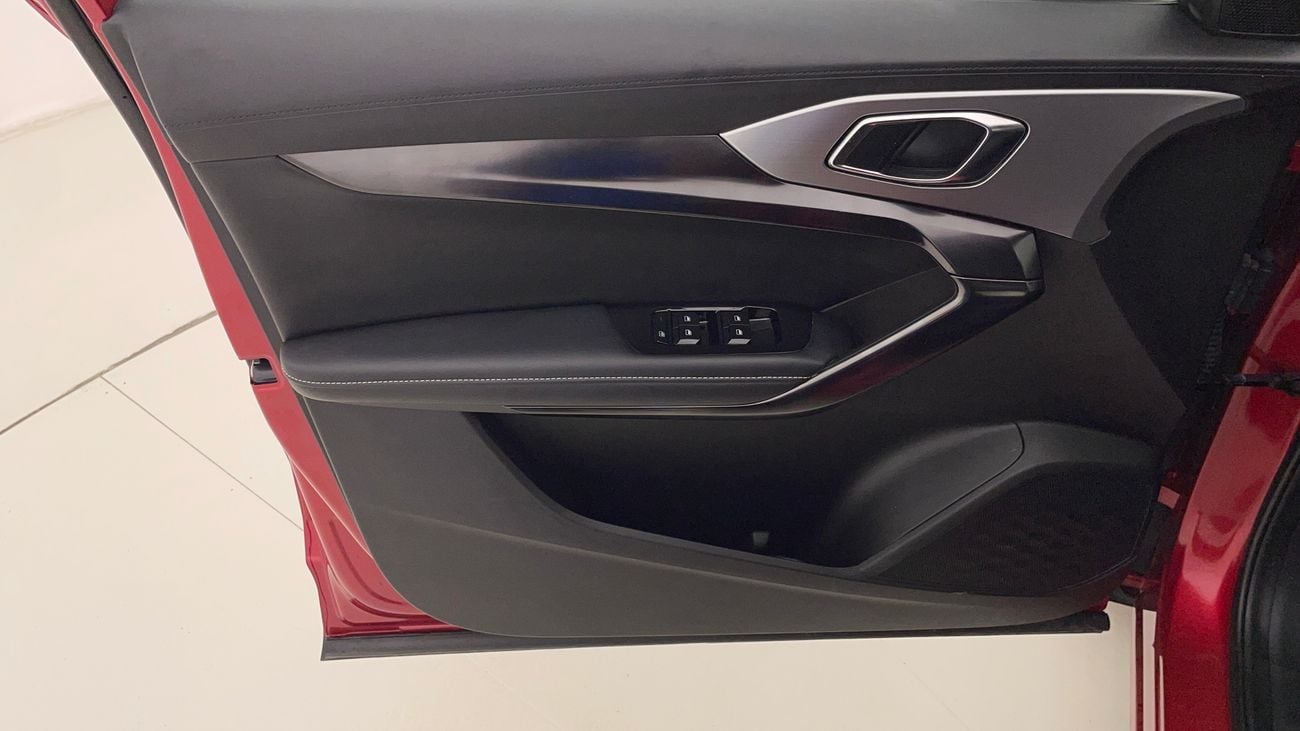 أم جي وان LUXURY 1.5 | بدون دفعة مقدمة | اختبار القيادة في المنزل