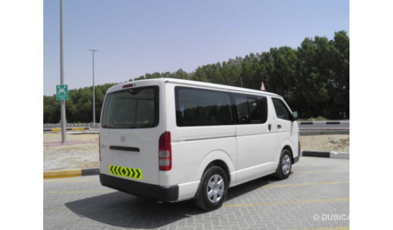 Toyota Hiace 2010 ref#672