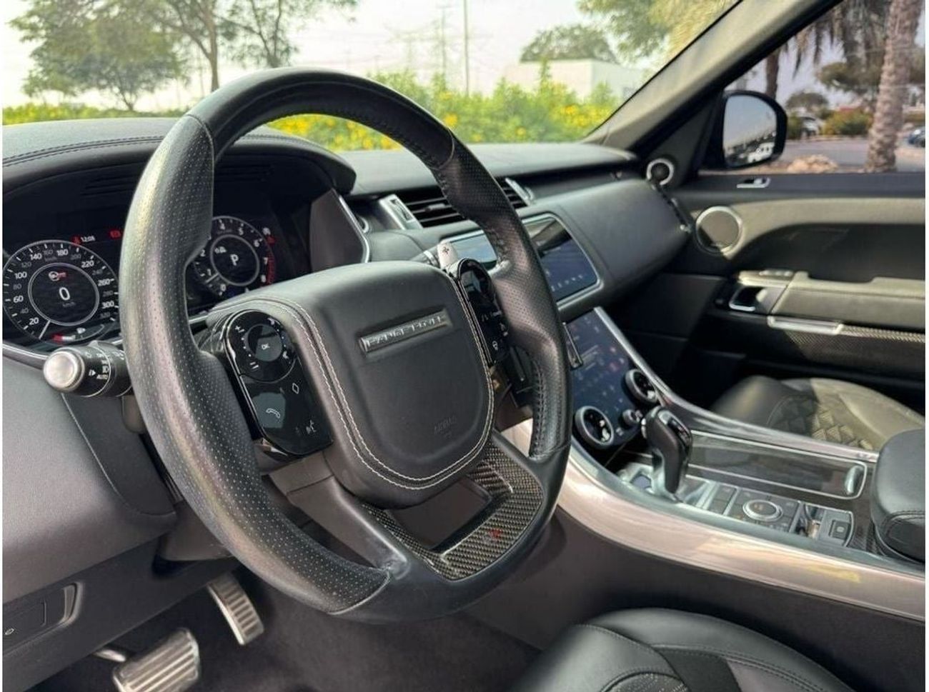 Land Rover Range Rover Sport SVR 5.0L (575 HP) AWD GERMAN SPEC FULL SERVICE HISTORY