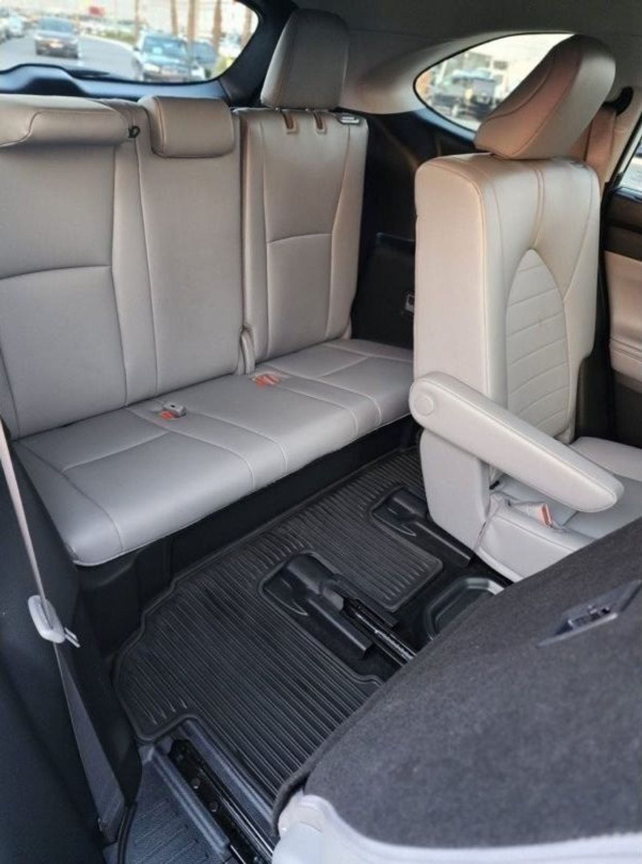 Toyota Highlander LE TOYOTA HIGHLADER 2021 MODEL FULL OPTION 2021 MODEL