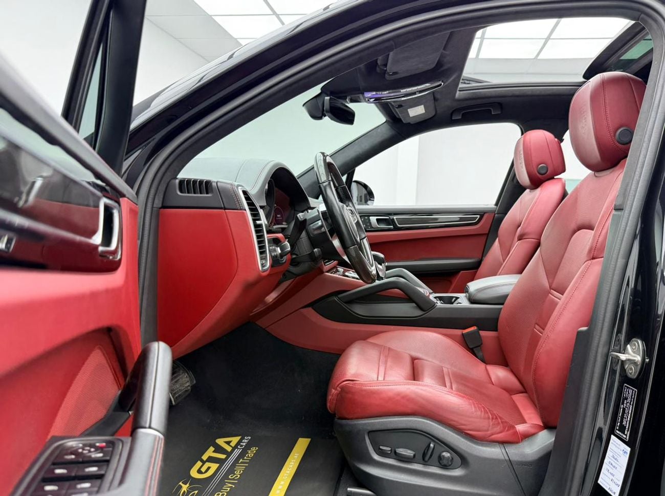 بورش كايان 2022 Porsche Cayenne GTS, Warranty, Full Porsche Service History, Fully Loaded, GCC