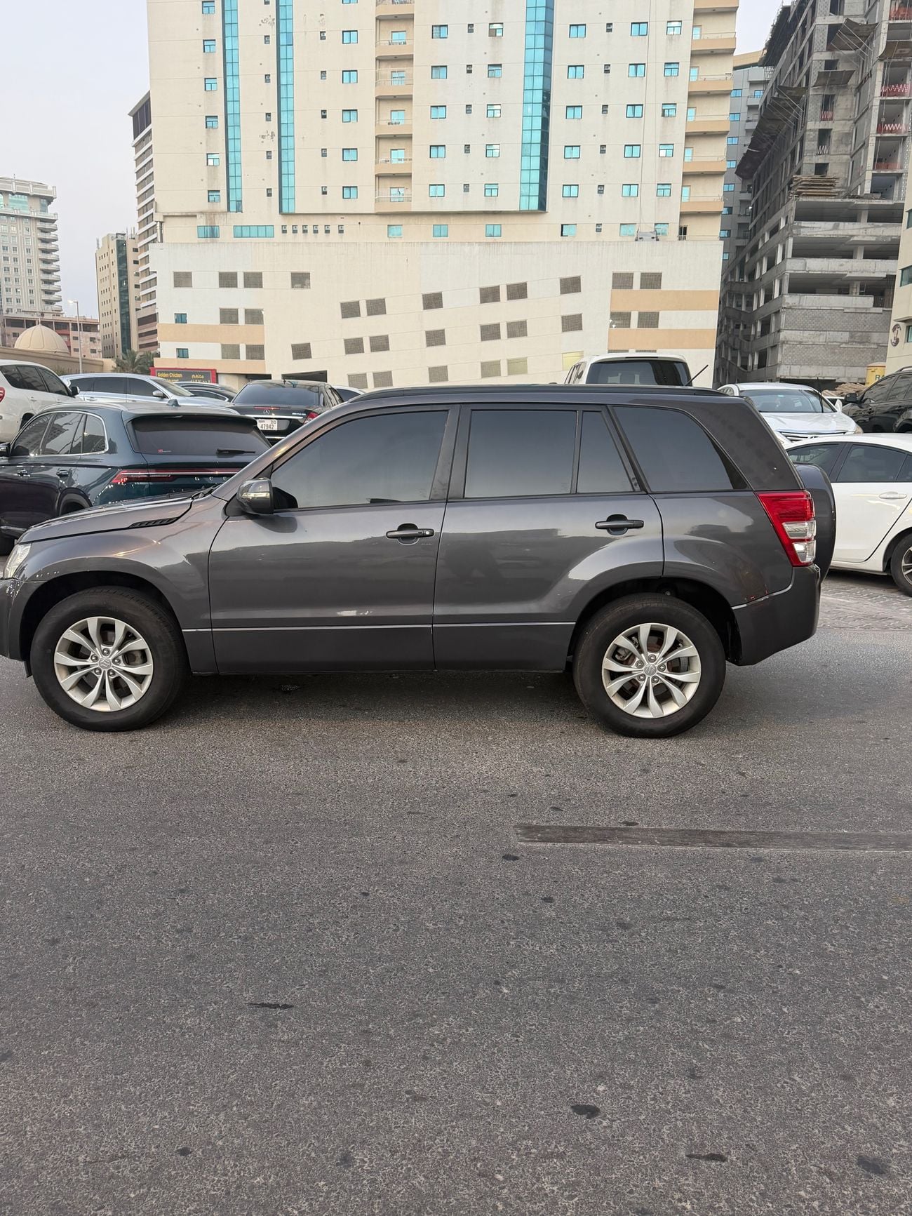 سوزوكي جراند فيتارا DLX