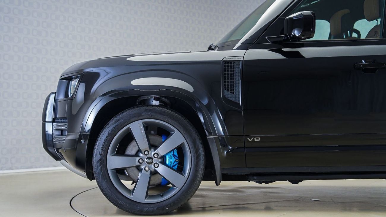 Land Rover Defender P525 V8 Edition | AED 5,999 PM | Warranty July 2027 | GCC