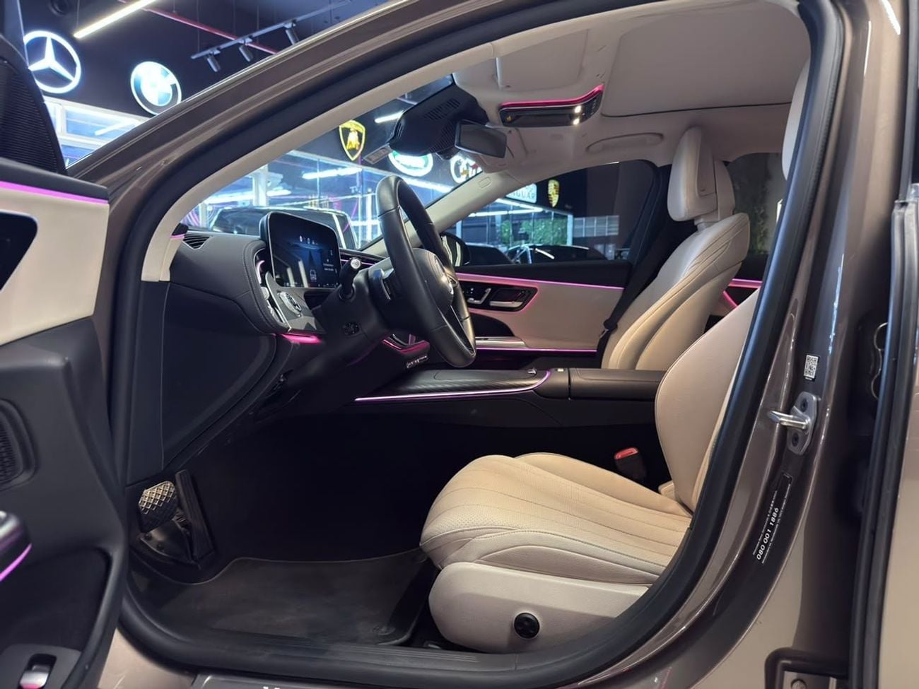 Mercedes Benz E200 PREMIUM 2,950 MP | 2024 Mercedes-Benz E200 | 2 YEARS FULL WARRANTY | Perfect Condition