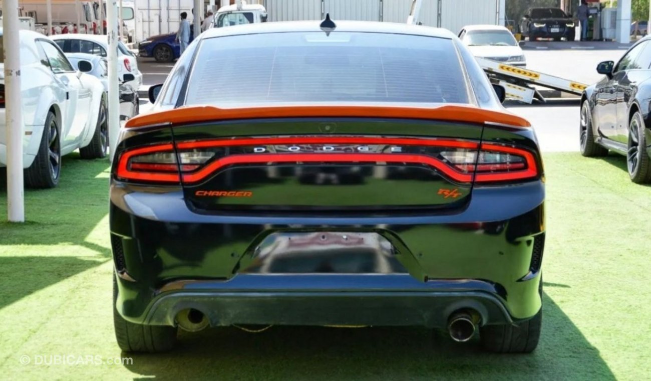 Dodge Charger SOLD!!!!!*Custom Flame Stickers* Charger R/T V8 2018/SRT Kit/Leather Interior/Very Good Condition