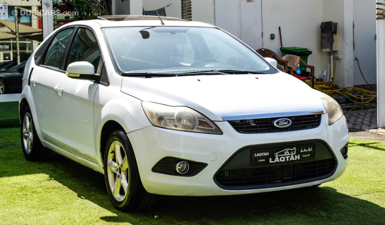 Ford Focus Gulf - number one - hatch - cruise control - control - rear wing, fog lights in excellent condition