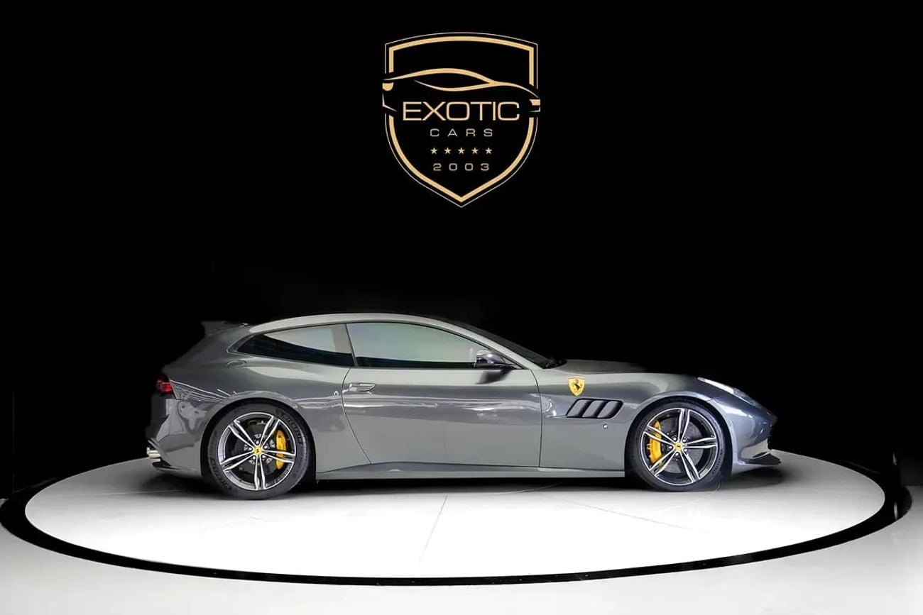 Ferrari GTC4 LUSSO
