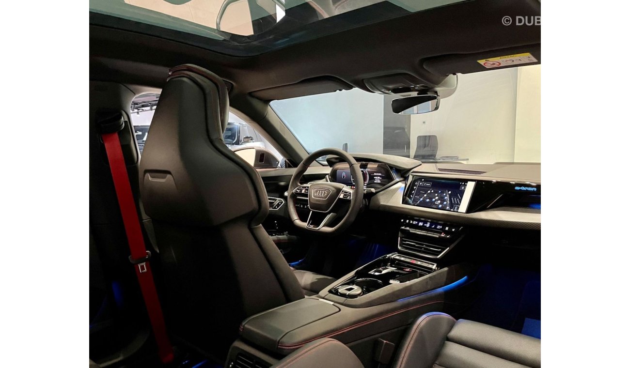 Audi etron 2022 Audi RS e-tron GT ( Brand New ), Only one in UAE, 5 Years Audi Warranty-Service Contract, GCC