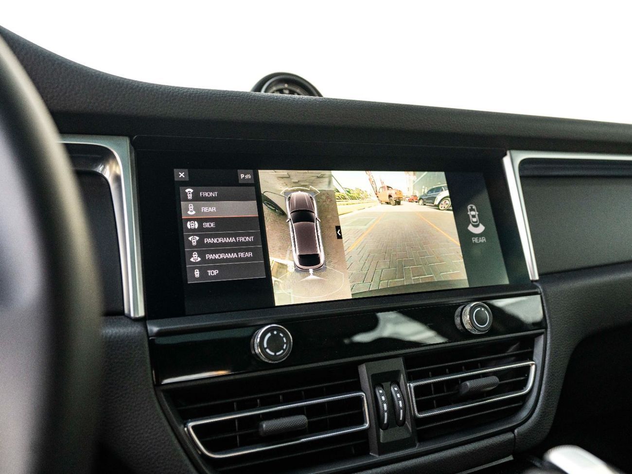 Porsche Macan Std 2.0L (252 HP)