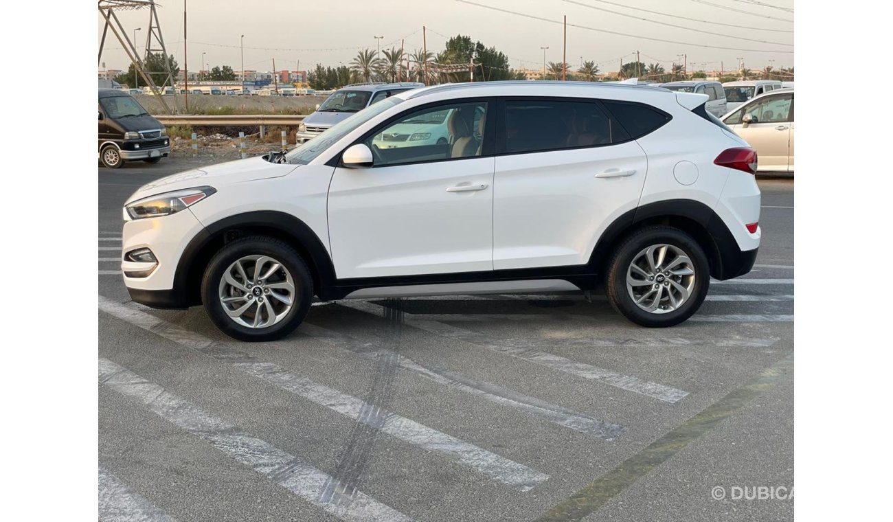 هيونداي توسون 2018 HYUNDAI TUCSON AWD / 2.0 / MID OPTION