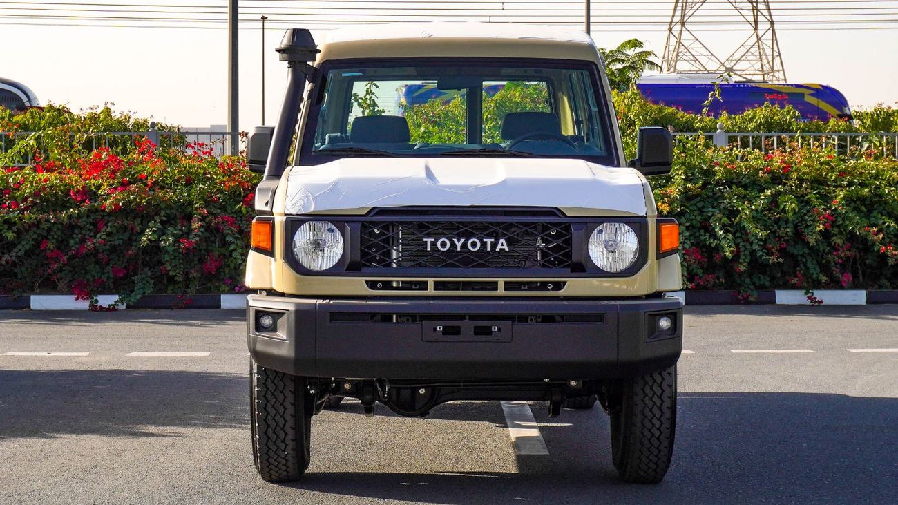 Toyota Land Cruiser 70 ECT0066 - Toyota LC78 Hardtop 3DR - 4.0L Petrol Auto Beige - Basic