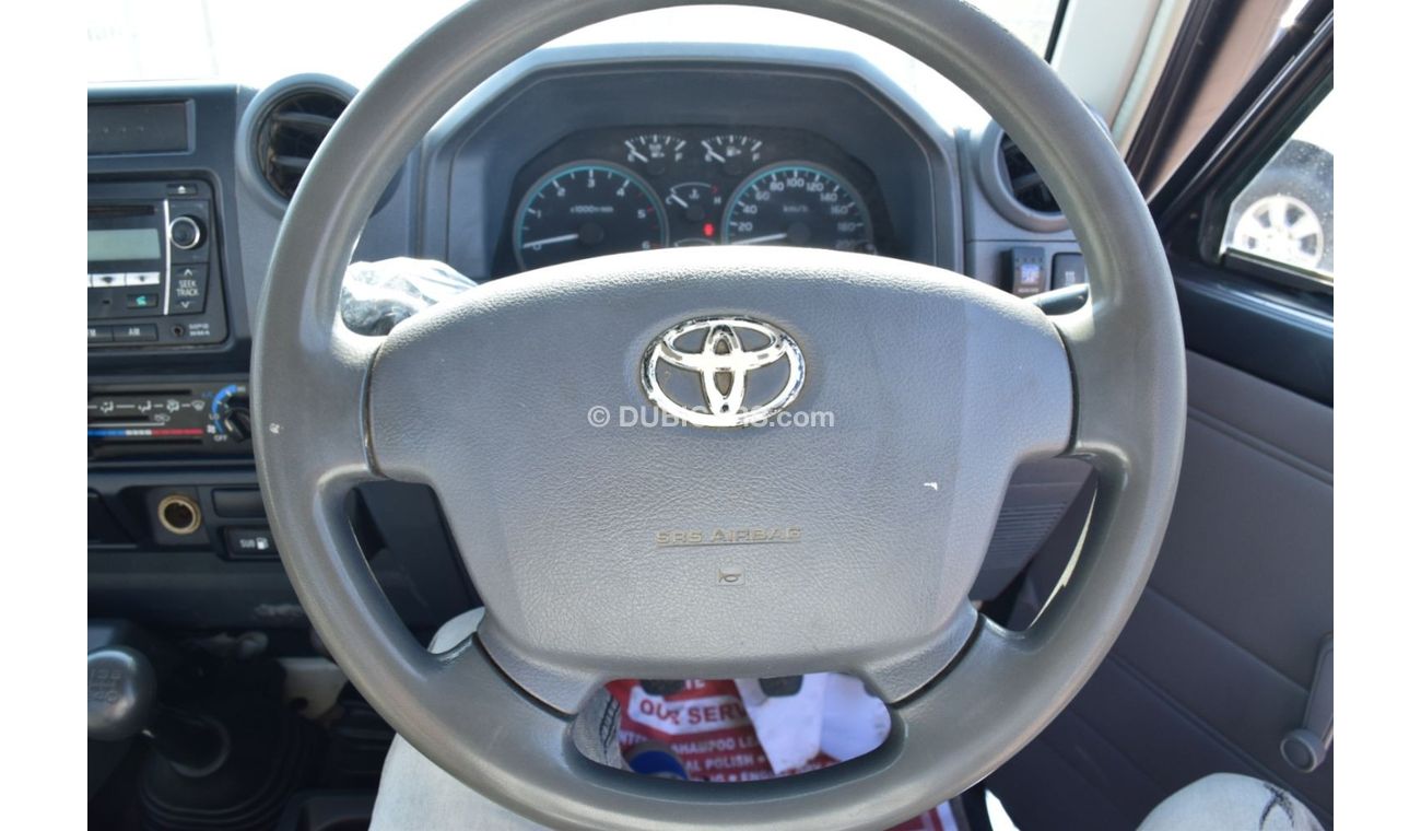 Toyota Land Cruiser Pick Up