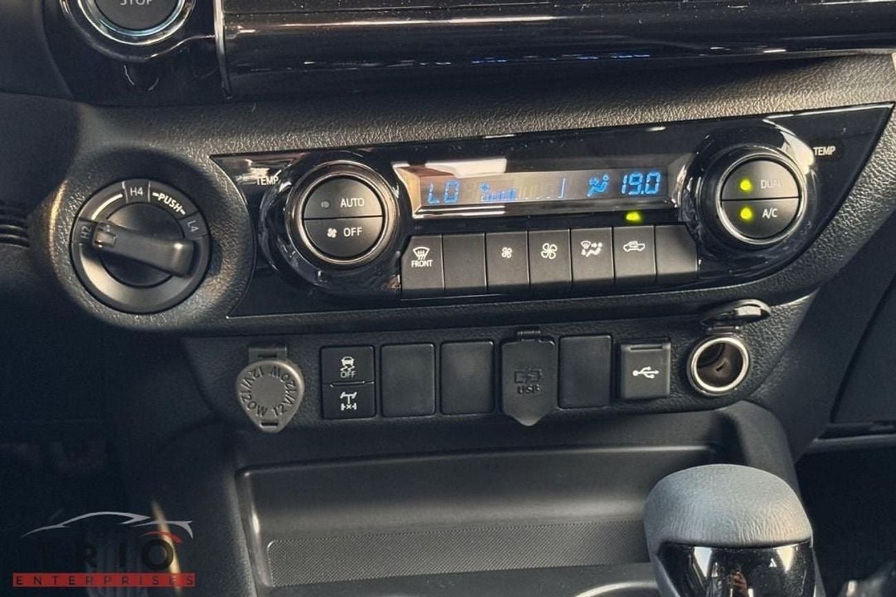 تويوتا هيلوكس 2025 TOYOTA HILUX ADVENTURE 4.0L PETROL V6 FULL OPTION  WITH PUSH START, DIGITAL CLOCK