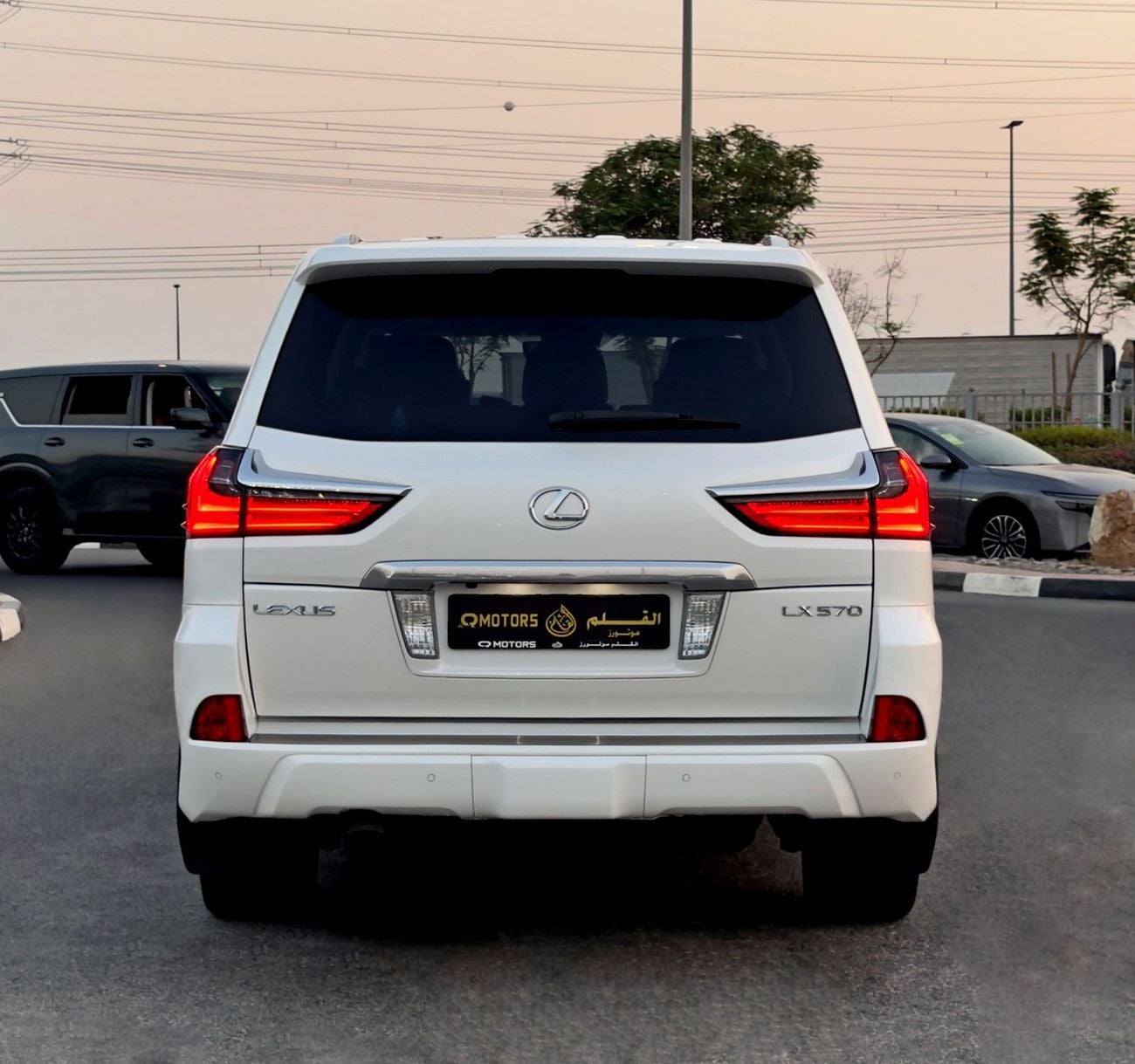 لكزس LX 570 بلاتينيوم لكزس LX 570 بلاتينيوم موديل 2016، بمواصفات دول مجلس التعاون الخليجي