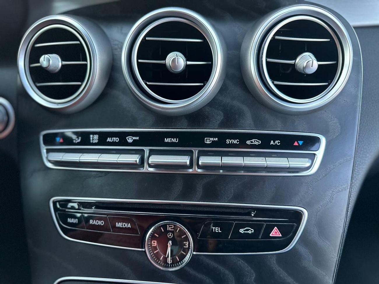 مرسيدس بنز C 200