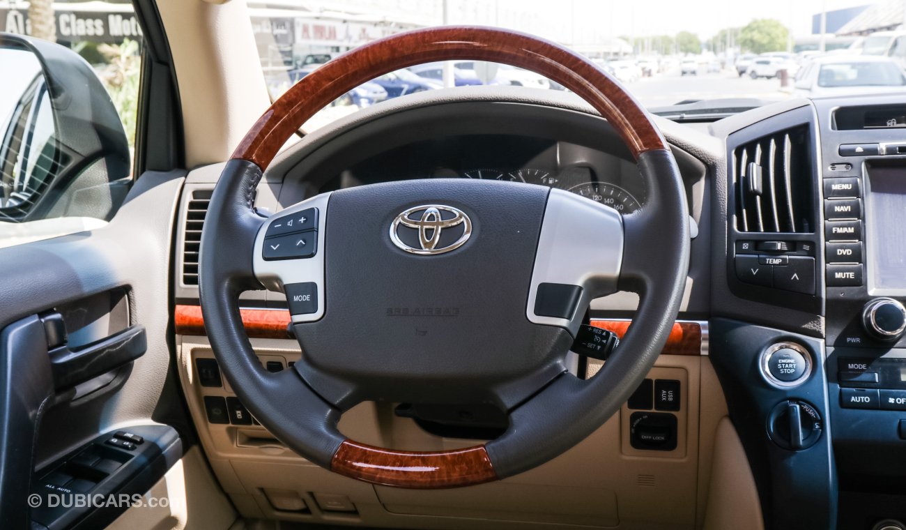 Toyota Land Cruiser GXR