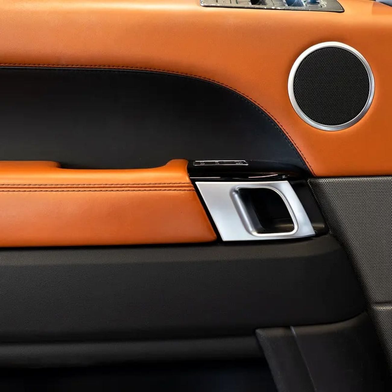 لاند روفر رينج روفر سبورت Supercharged 5.0L 2,874 pm • 0% Downpayment • Supercharged HSE • 1 Year Warranty