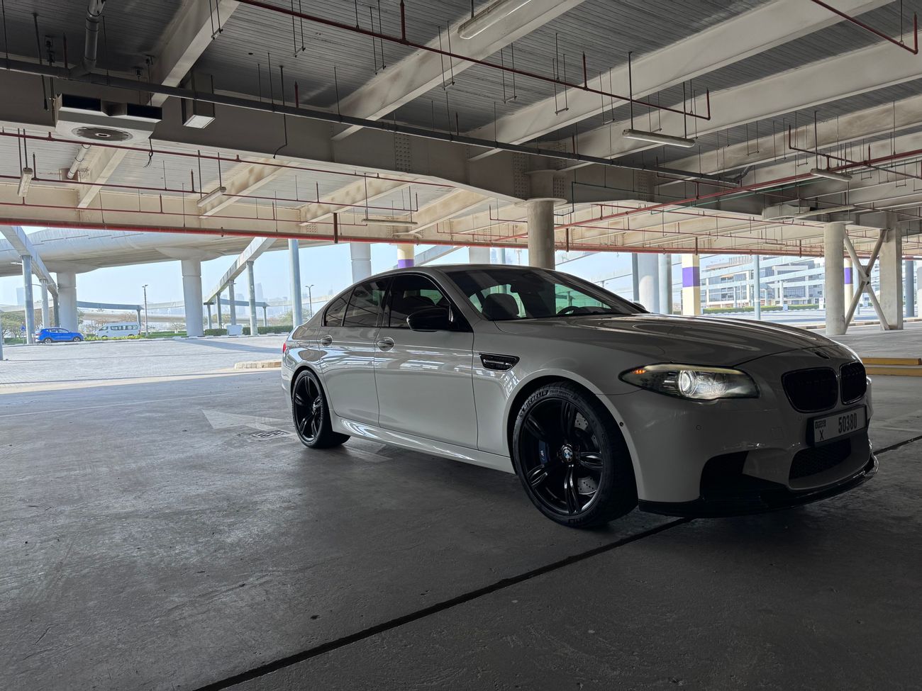 بي أم دبليو M5