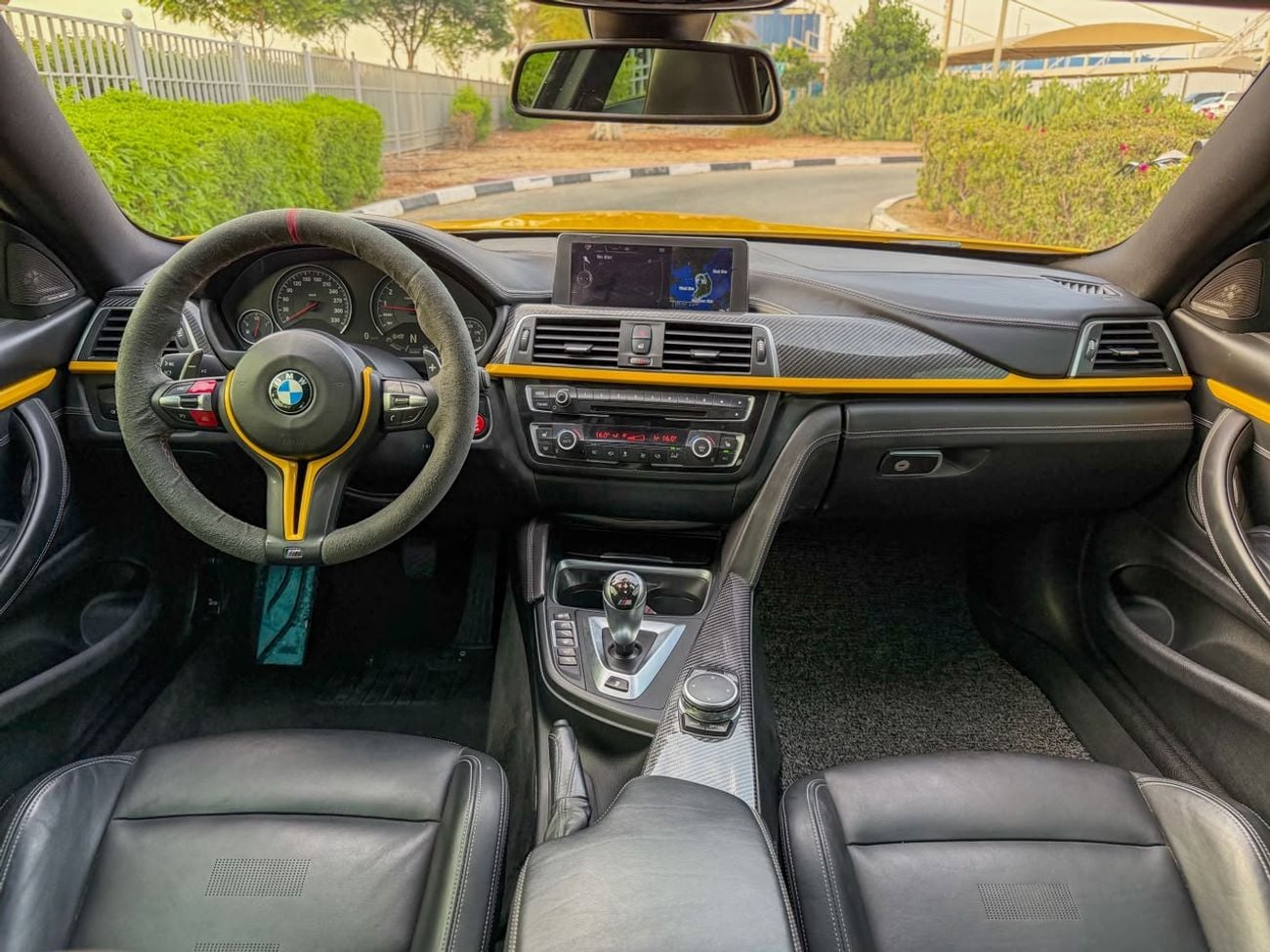 BMW M4 CS