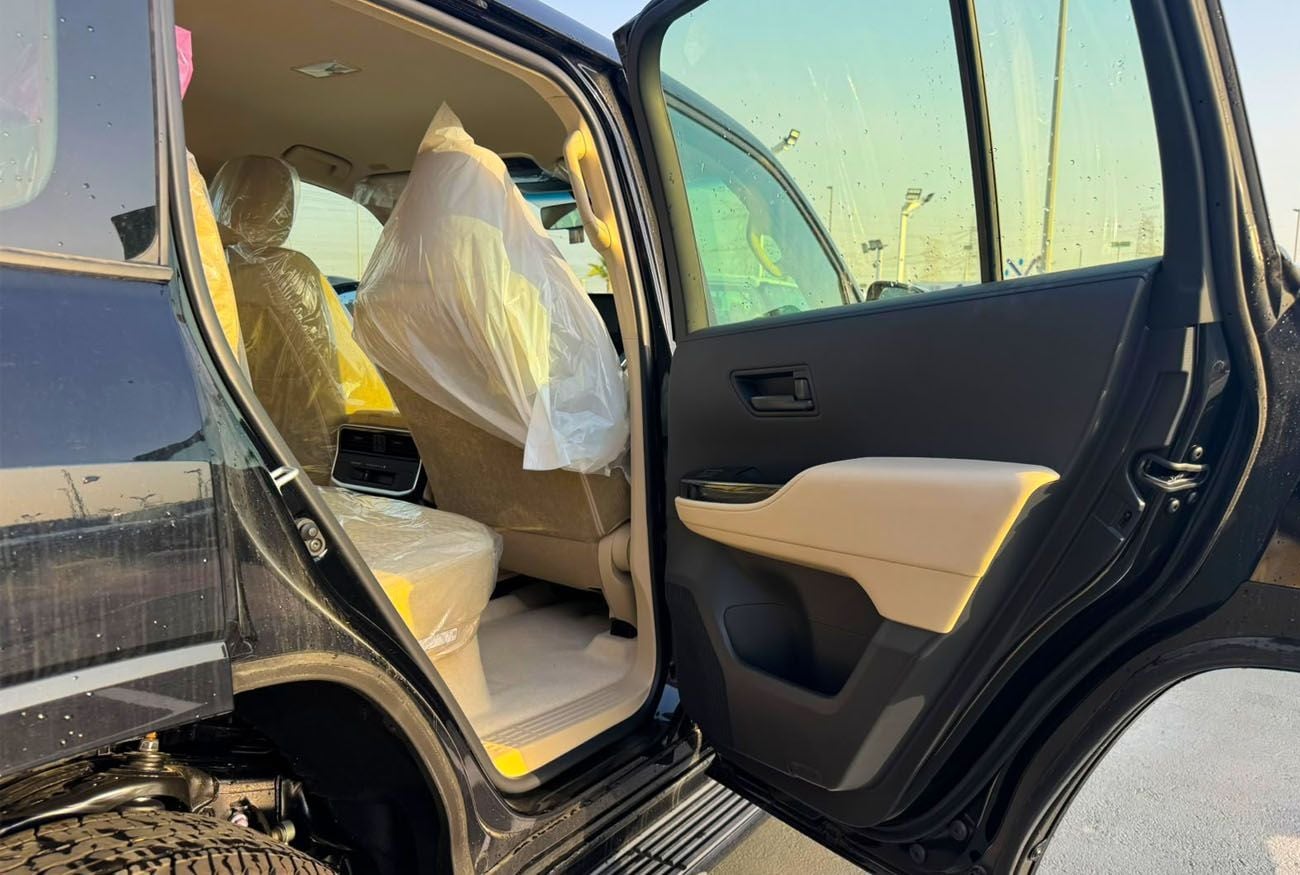 Toyota Land Cruiser GXR 2026 GXR - Automatic . Petrol . SUV/Crossover . All Wheel Drive . 7 Seats . 5 Doors