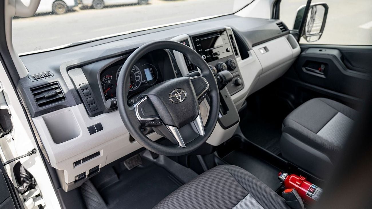 Toyota Hiace GL Commuter GL High Roof 3.5L