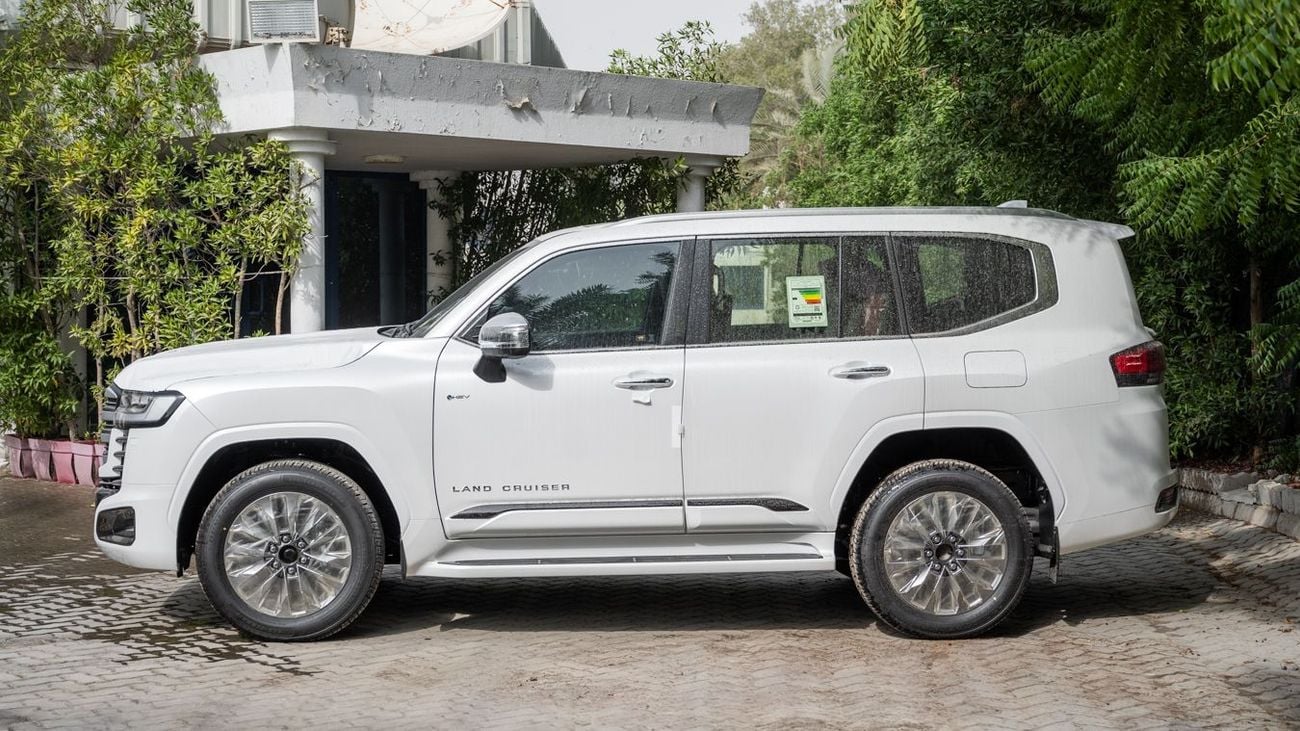 Toyota Land Cruiser TOYOTA LANDCRUISER 3.5 VXR HI HEV -2026YM