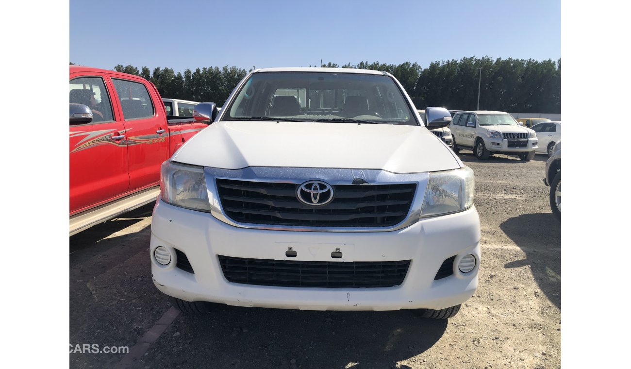 Toyota Hilux D/c pick up 4x4, Diesel,Model:2012. Excellent condition