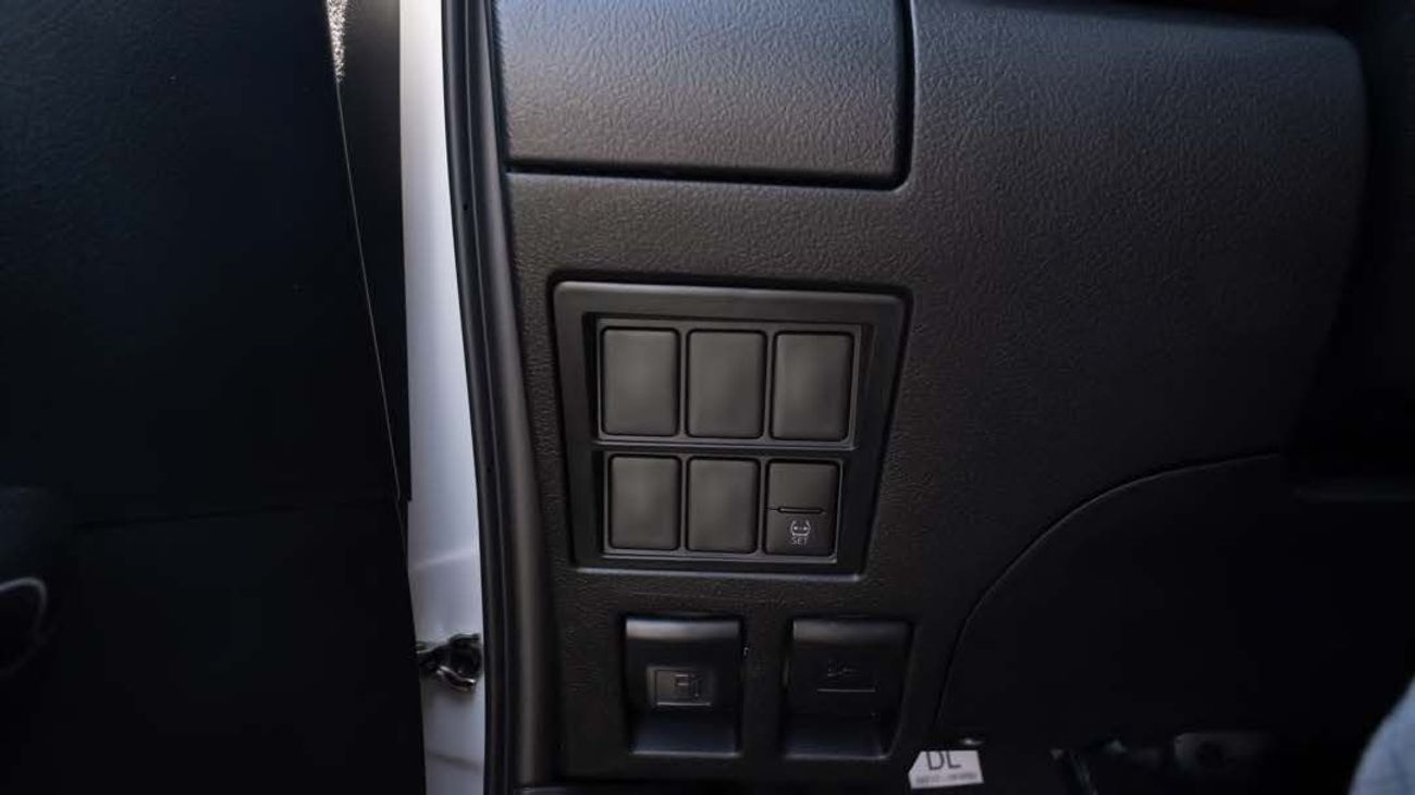 Toyota Hilux Toyota Hilux 2.7 AT 4X4 -2025YM