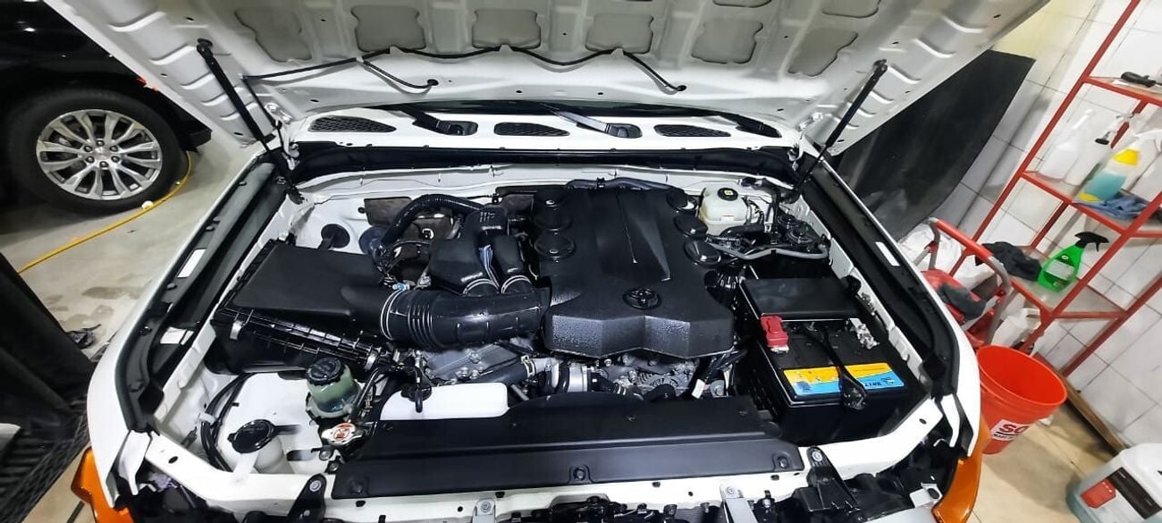 تويوتا إف جي كروزر GXR 4.0L A/T