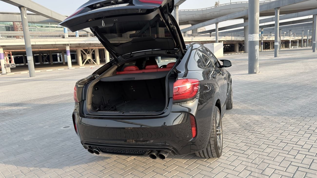 بي أم دبليو X6 M STD