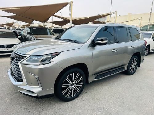 Lexus LX570 SIGNATURE