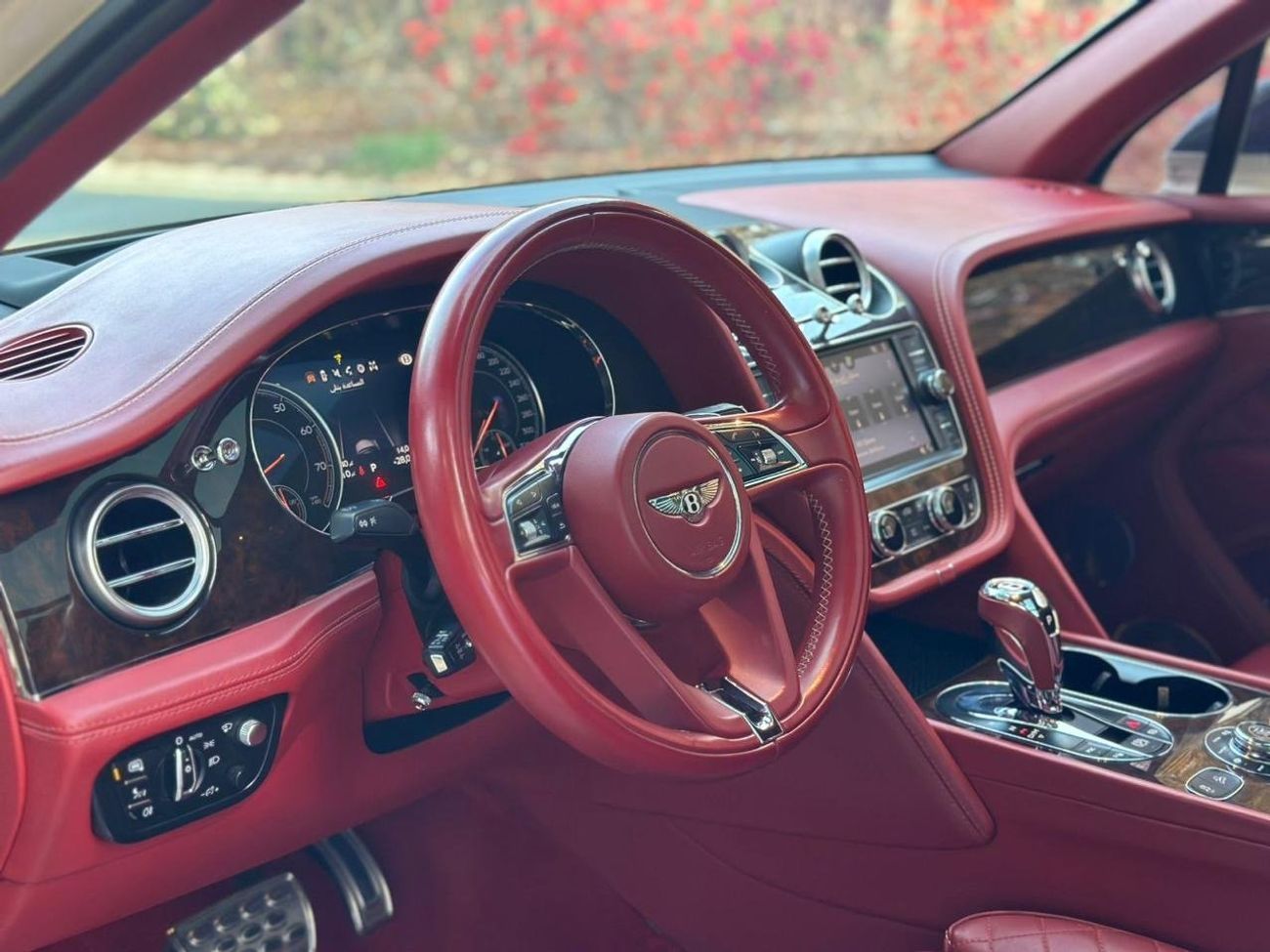 بنتلي بينتايجا SIGNATURE Bentayga 4.0T