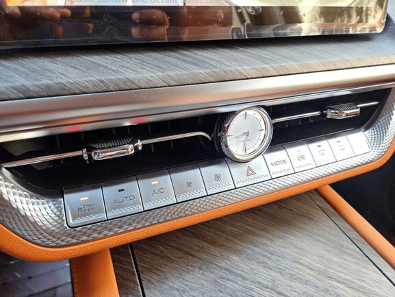 Tank 500 Prestige 3.0T