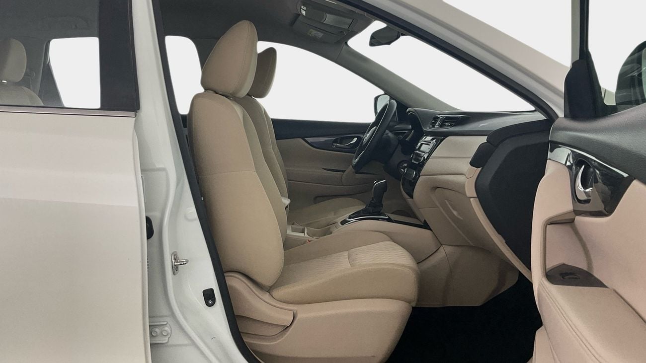 نيسان إكس تريل 2.5 S 2WD 5STR AUTO | شامل الضمان | 0 ﺪﻔﻋﺓ ﺃﻮﻟﻯ